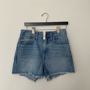 Madewell Curvy Perfect Jean Short in Bergman Wash